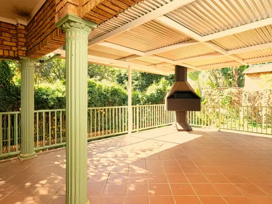 pergola bioclimatique dans le Gers